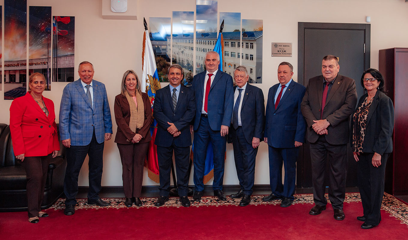 делегация кубы. делегация кубы. визит делегации пакистана в москву. делегация кубы. делегация кубы.