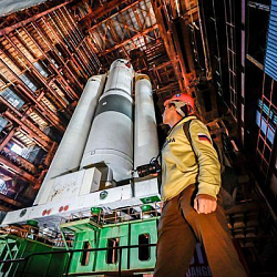 RTU MIREA Students’ Baikonur Expedition: ISS-Flown Flag Handover and Soyuz Launch Prep