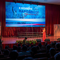 The Sretensky Monastery choir performs at the University on the eve of National Unity Day
