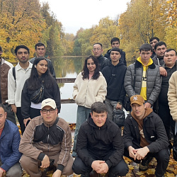 Institute of International Education Holds a Series of Moscow Tours for Foreign Students
