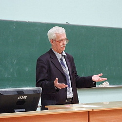 Presentation of company Giprogazoochistka at University