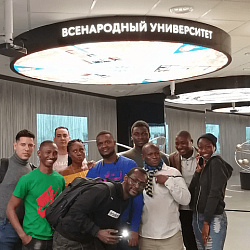 International students of the Institute of International Education of RTU MIREA visited the Exhibition of Achievements of the National Economy