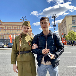 Foreign students of the Institute of International Education Honor the Memory of Great Patriotic War Heroes