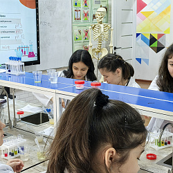 RTU MIREA Gives Presentations at Schools in Tashkent, Uzbekistan