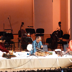 University foreign students at concert of Amjad Ali Khan