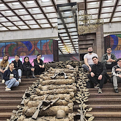 Foreign students of the Institute of International Education Honor the Memory of Great Patriotic War Heroes