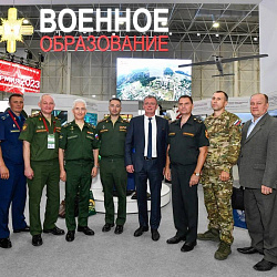 A round-table discussion organized by the Military Training Center of RTU MIREA was held as part of the Army-2023 Forum