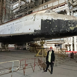 RTU MIREA Students’ Baikonur Expedition: ISS-Flown Flag Handover and Soyuz Launch Prep