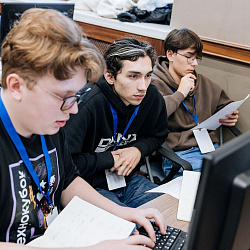 “Top IT” Students Shine at International RuCode Programming Championship