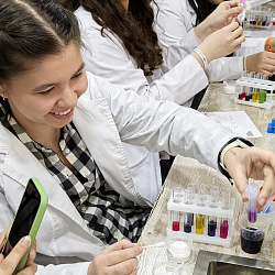 RTU MIREA Gives Presentations at Schools in Tashkent, Uzbekistan